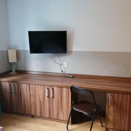 Pokoje Gościnne z Prywatną Łazienką dla firm-3